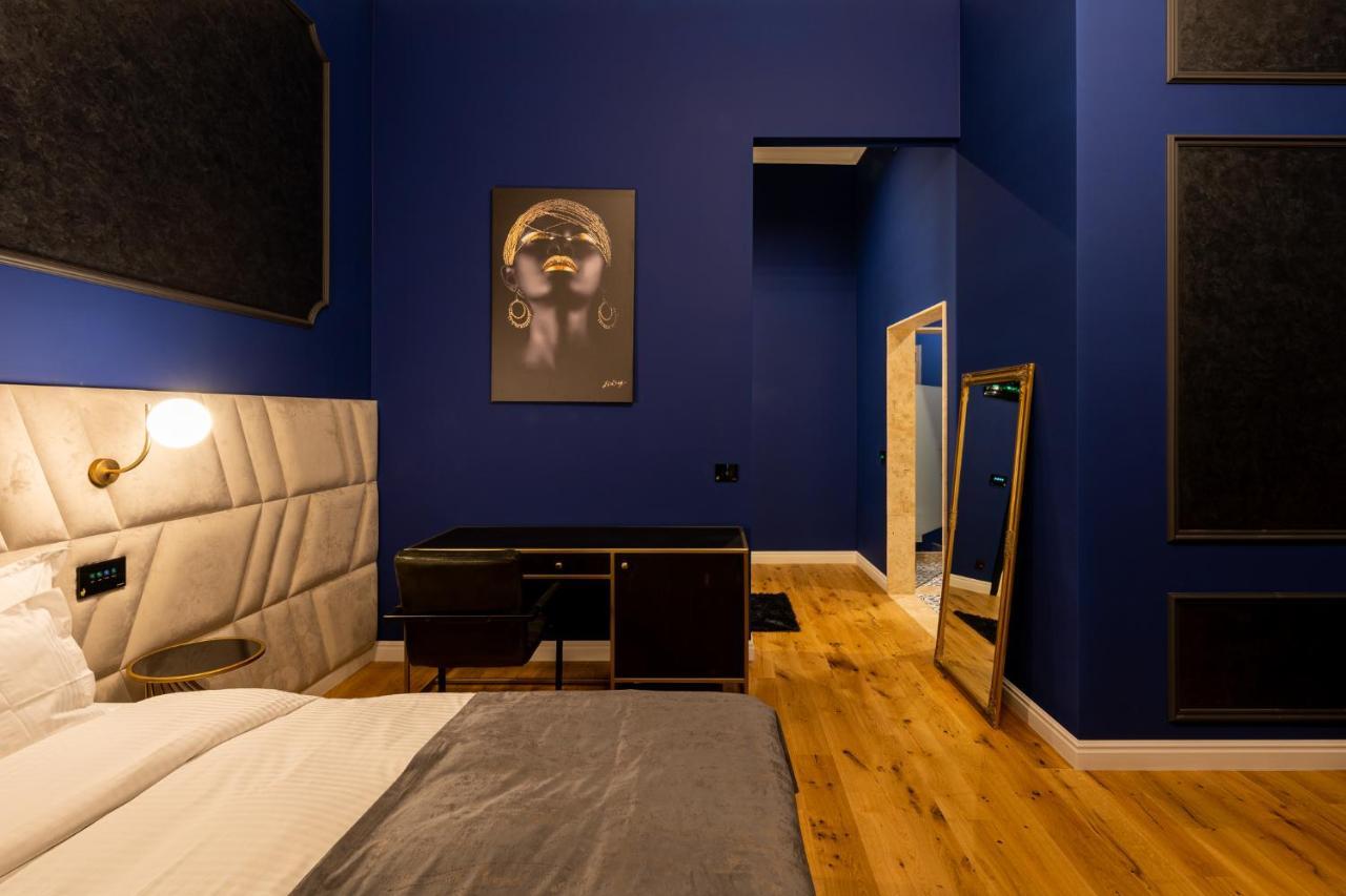 Boutique Hotel Cocosul De Aur Târgu-Mureş Eksteriør bilde